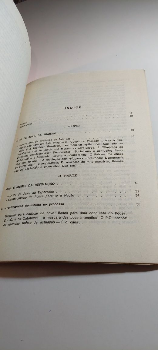 25 de Abril: A Revolução da Vergonha - João M. da Costa Figueira