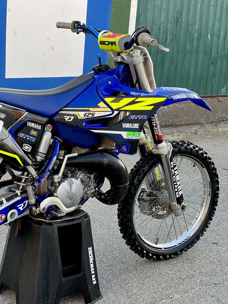 Yamaha Yz 125 ————— nao matriculada