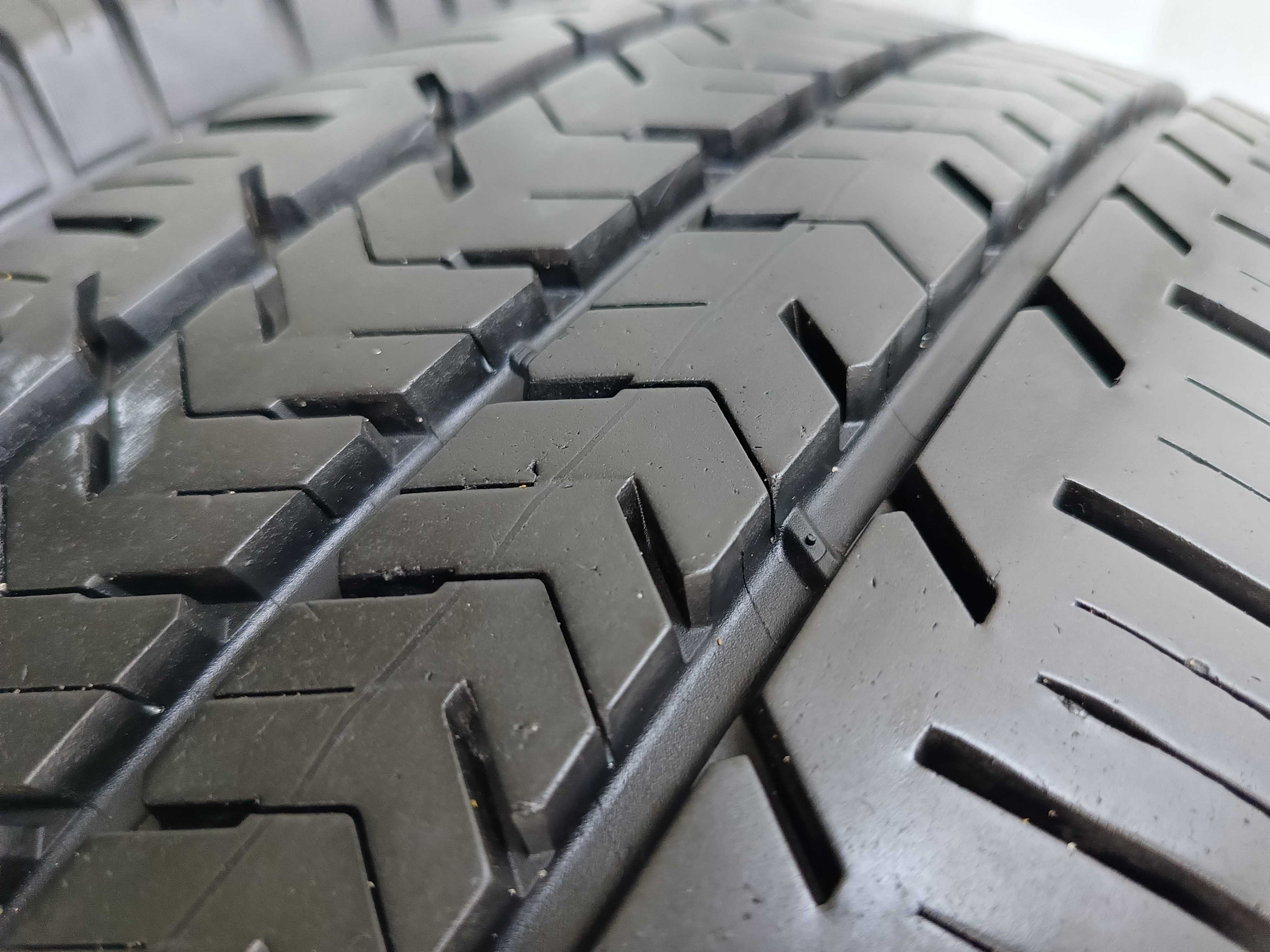 4X 215/65R16C MICHELIN Agilis 51. 8mm