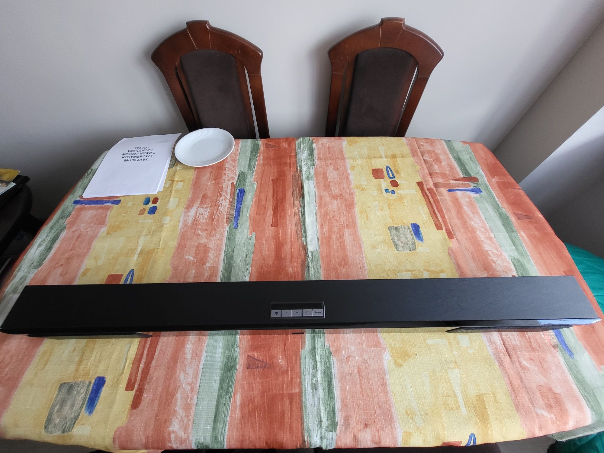 Soundbar i subwoofer