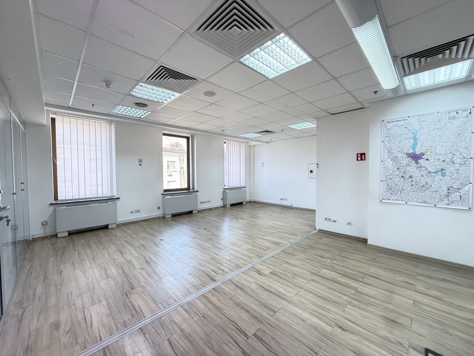 Здам Без%‼️Офіс з ремонтом.ул.Б.Хмельницького,Золоті Ворота,Театральна