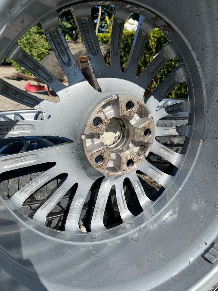 Alfa Romeo Giulia veloce alufelgi 18 235/45 r18 hankook ventus prime3