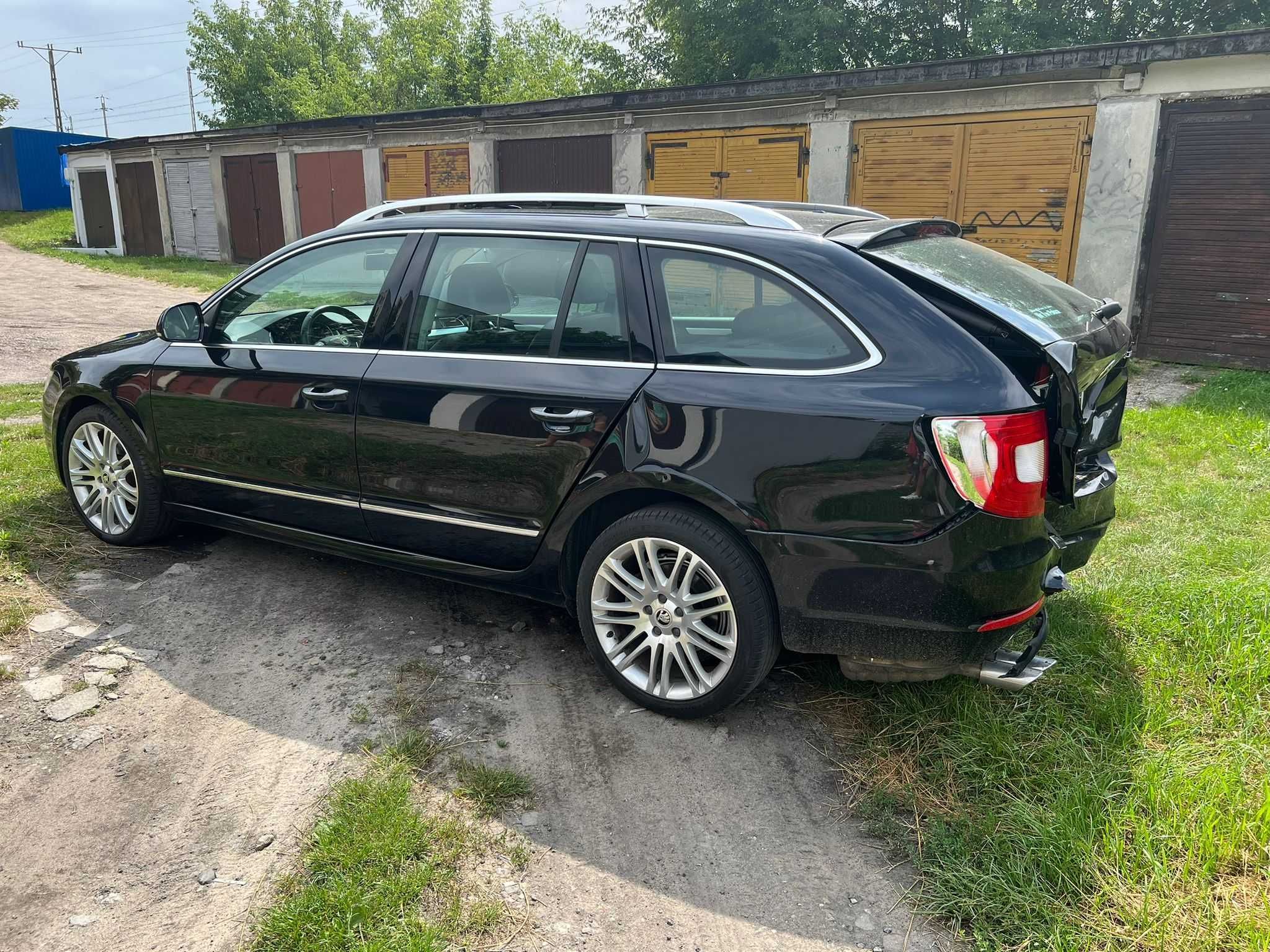 Skoda Superb 170KM*BiXenon*Skóra*Panorama*Wentyle*F1*DSG*El.Klap*Chrom