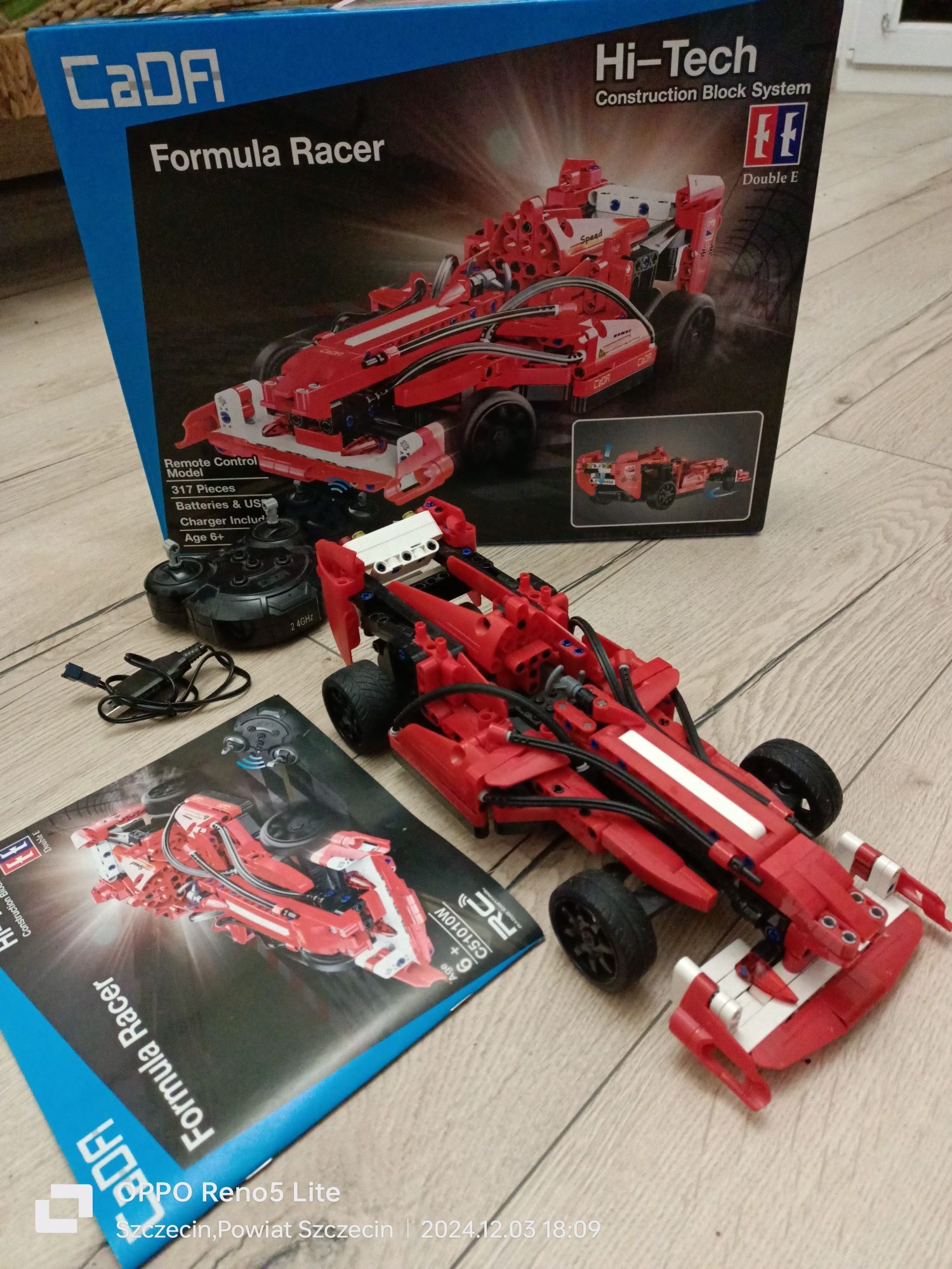 Klocki CADA Hi-Tech C51010W samochód formuła 1 zdalnie sterowany