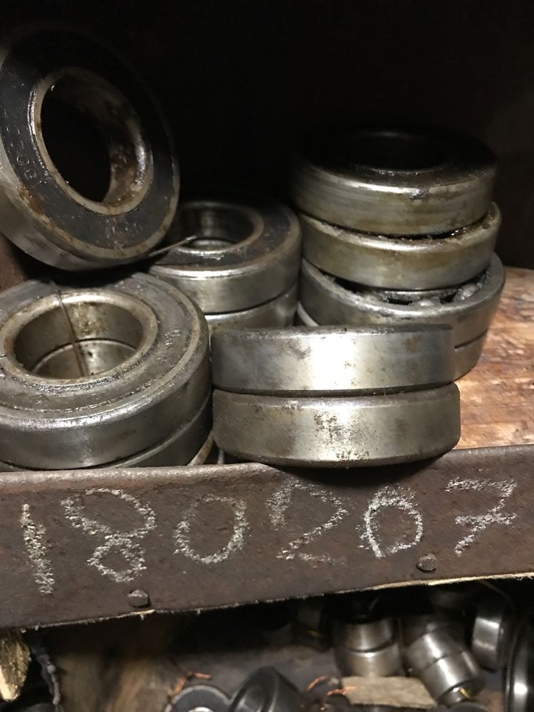 Підшипник продам 408