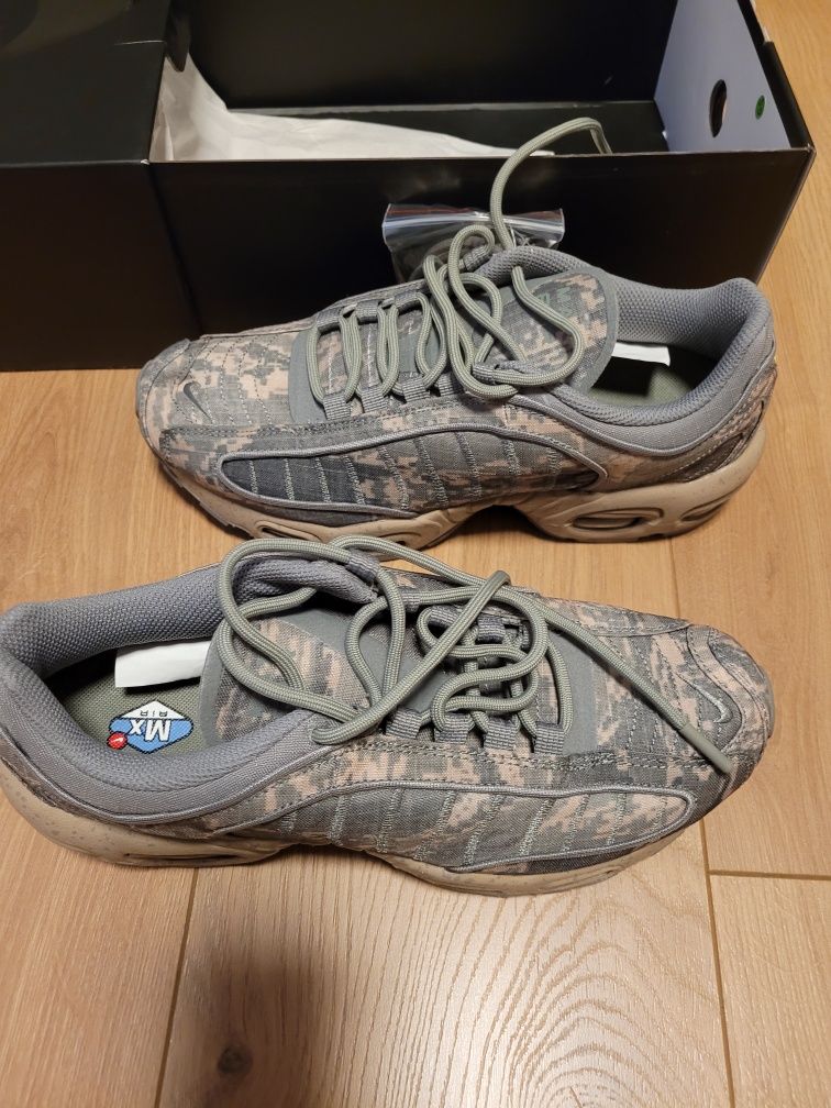 NIKE  AIR Max 40,5  camo