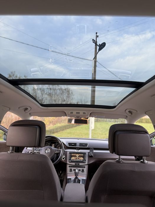 Volkswagen Passat B7 2012 2.0 TDI