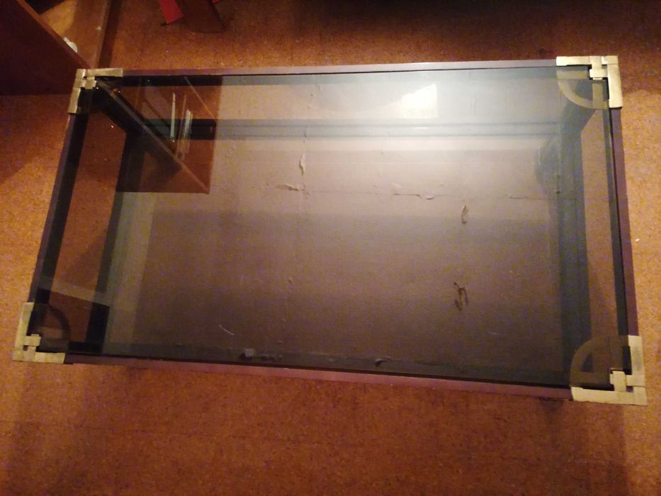 Coffee table / mesa de centro dos anos 70 - madeira de mogno e latão