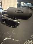 Okulary oakley z srebrnym logiem y2k