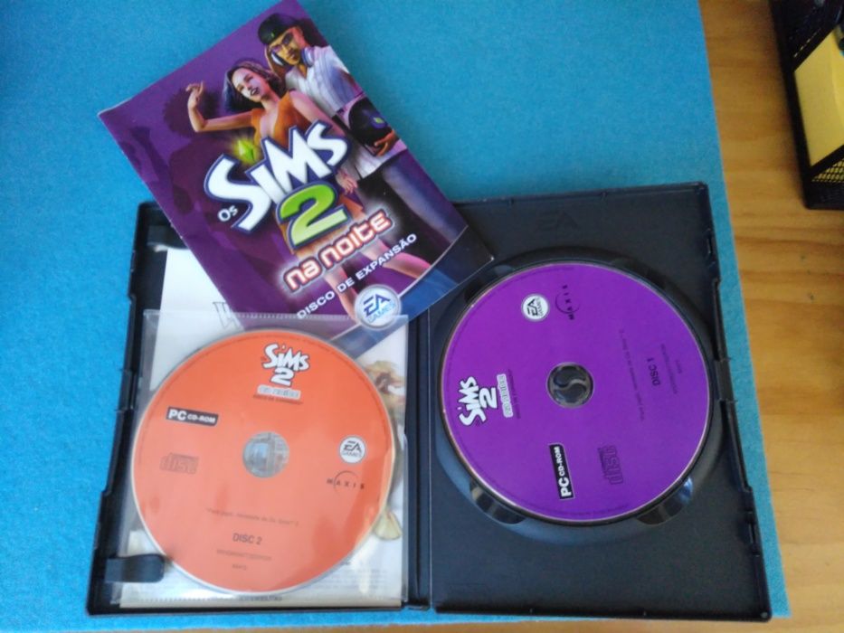 Os Sims 2 - Discos de expansões