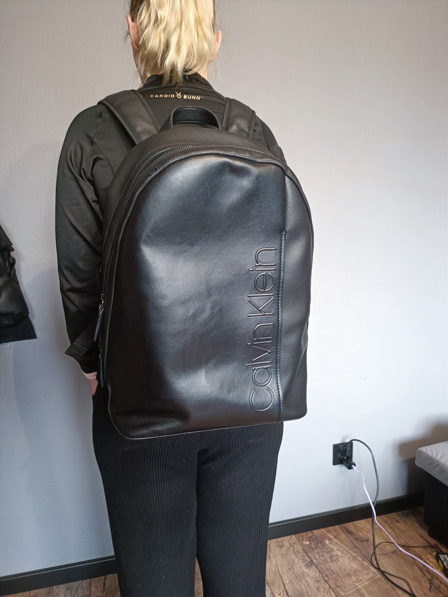 Duży plecak Calvin Klein skórzany czarny.