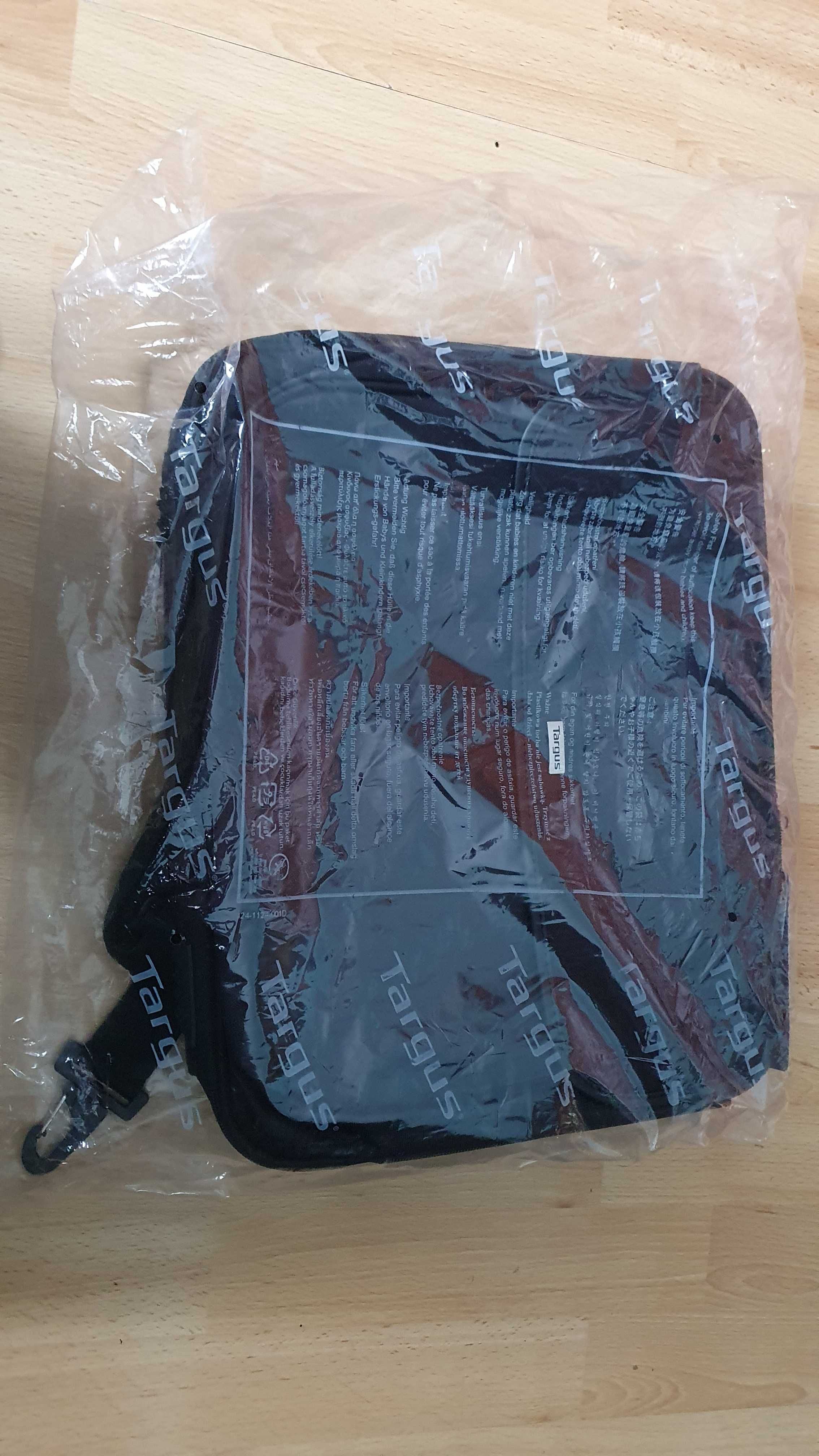 Laptop Lenovo Intel core i5/8gb/1tb/win11 + stacja dokująca+nowa torba
