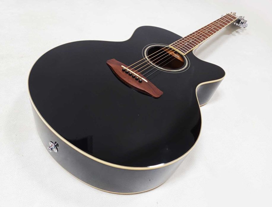 Yamaha CPX500 Electro Acústica