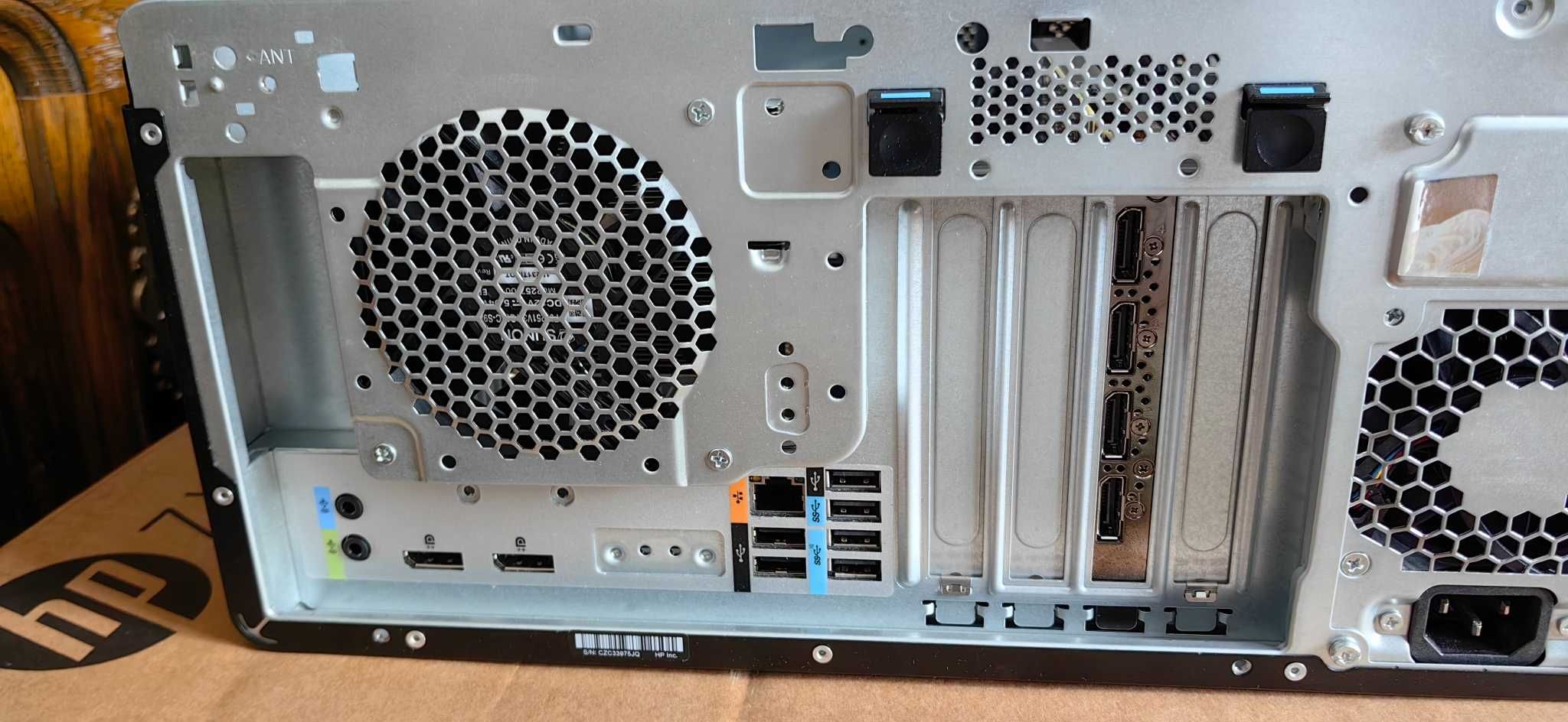 NOWA Stacja Robocza HP Z2 G9 i7-13700,32GB DDR5,SSD, AuCAD24