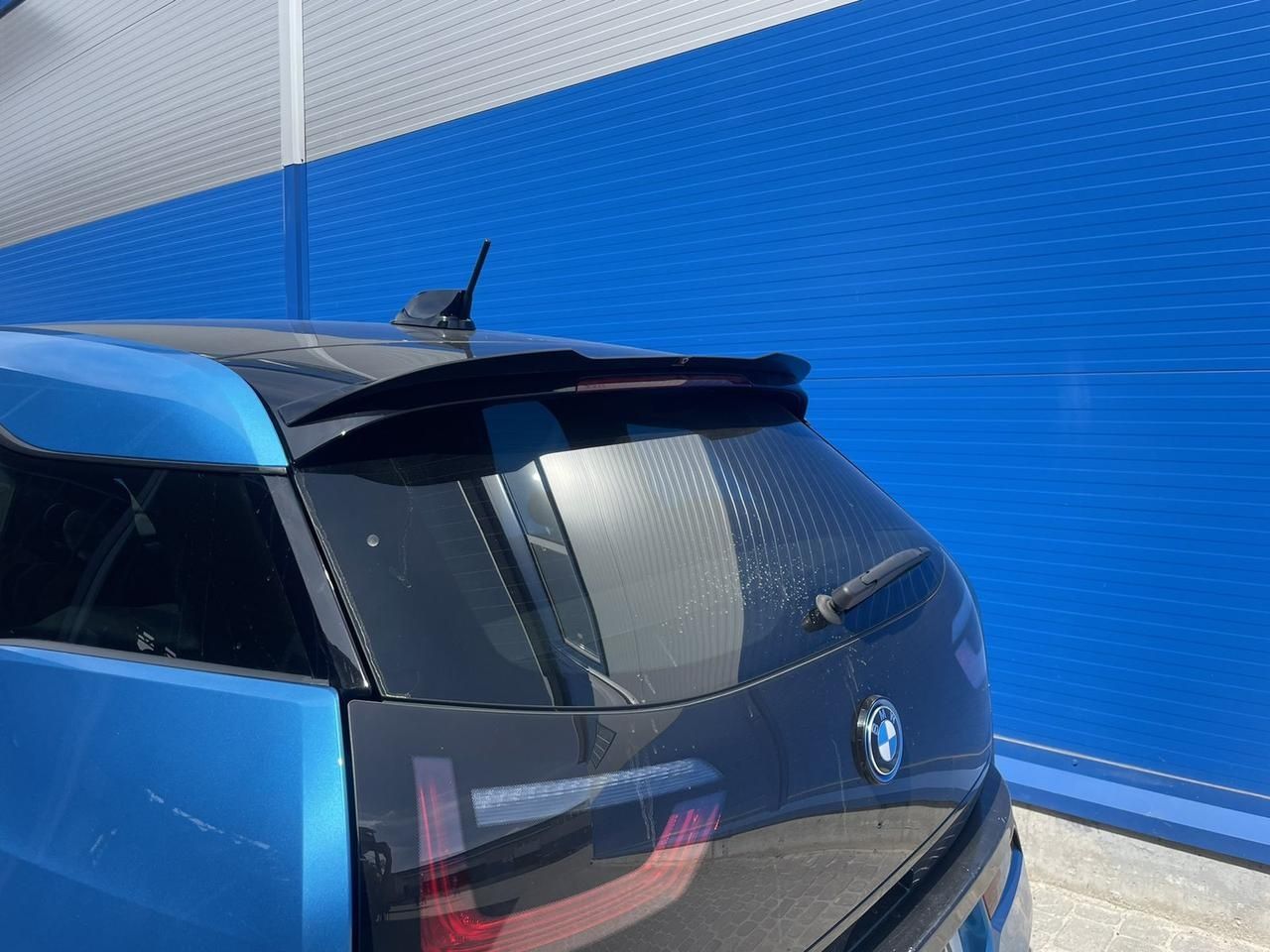 Спойлер для BMW i3 тюнинг сабля лезвие дактейл