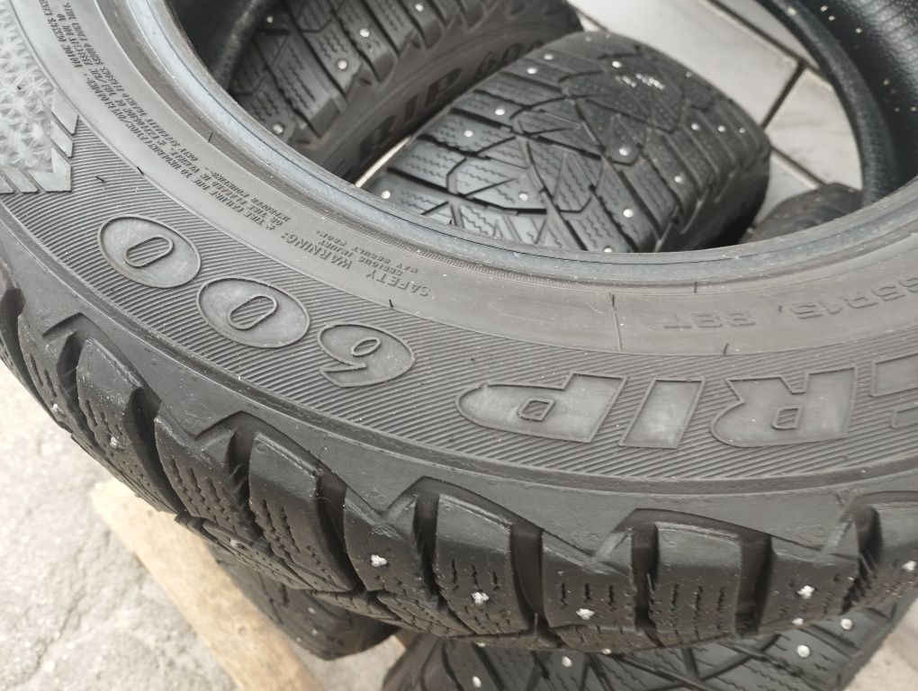 185 65 р15 Goodyear Ultragrip 600 шип.