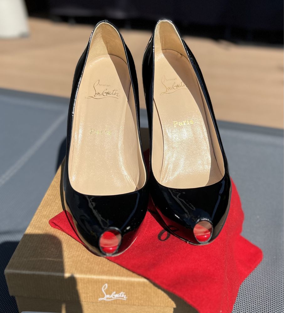 Christian Louboutin r. 39 38 Mini bout peep-toe