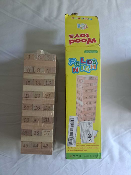 Brinquedo em Madeira - 54 peças para empilhar