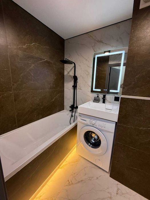 Сучасна 1.5 кімн р-н Універсаму, вул.Заміська