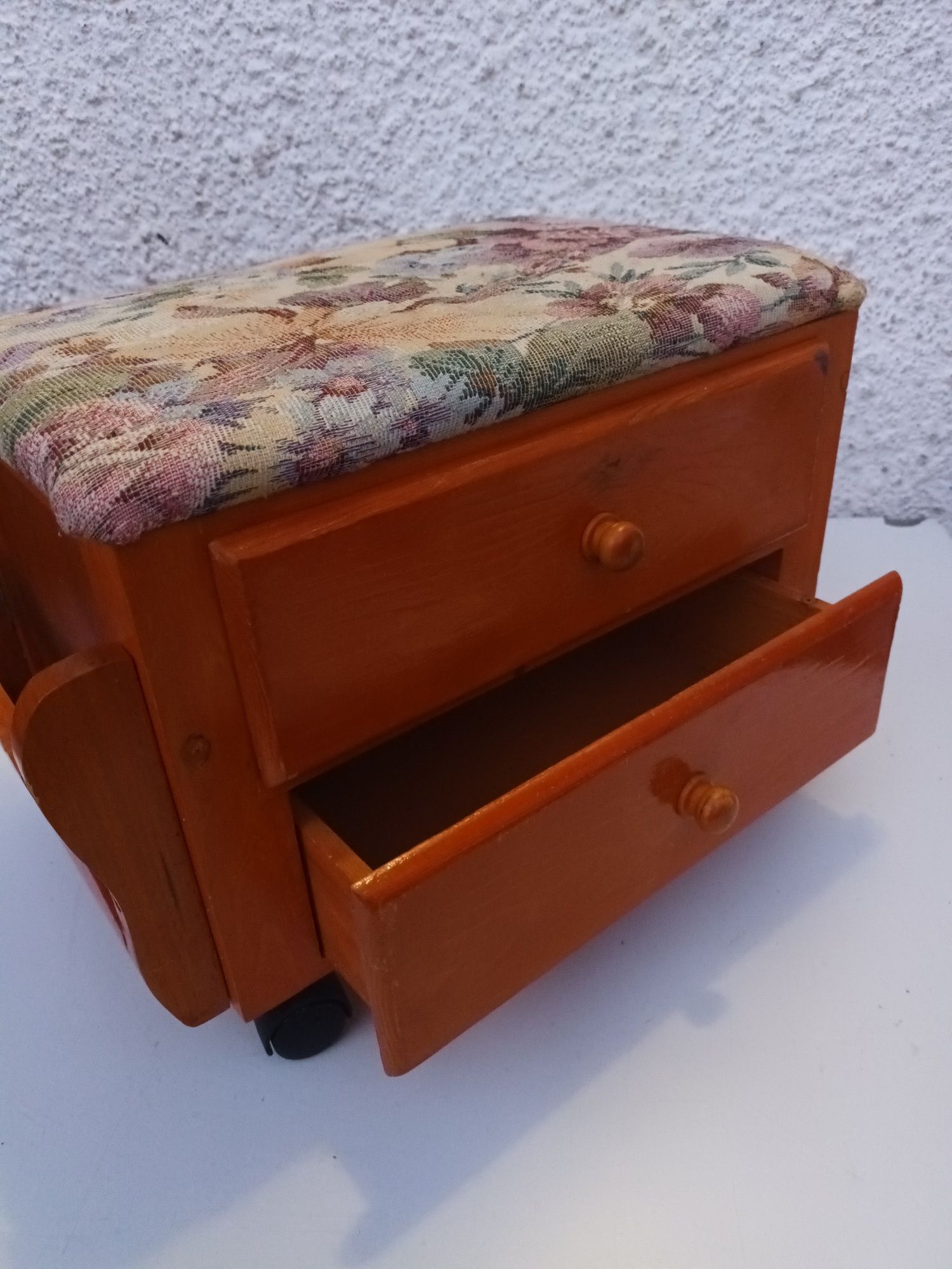 Banqueta otomana apoio para os pés