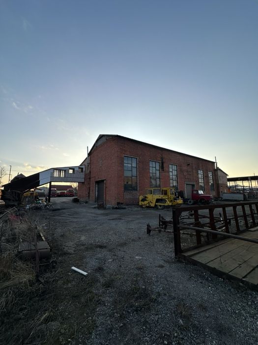 Продаж виробничо складські приміщення Івано-Франківськ Калуш