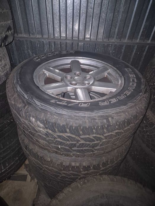 Sprzedam koła   z opony zimowe cooper Discoverer A/T 3 235/65R17   M+S