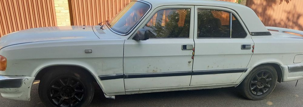 Продам ВОЛГУ 3110