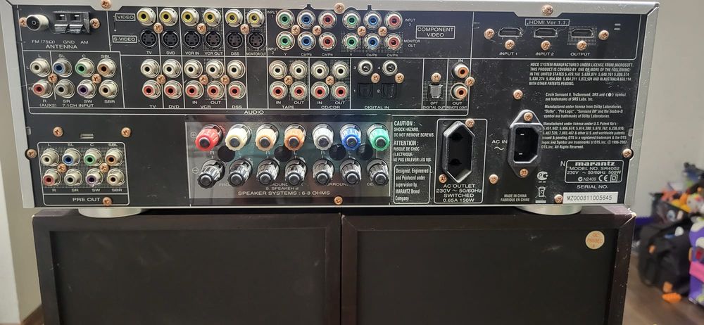 Amplituner Marantz