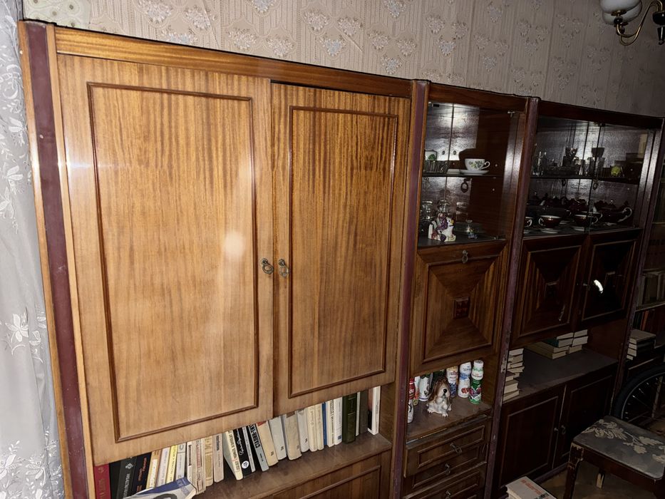 Меблі / Шафа / Сервант