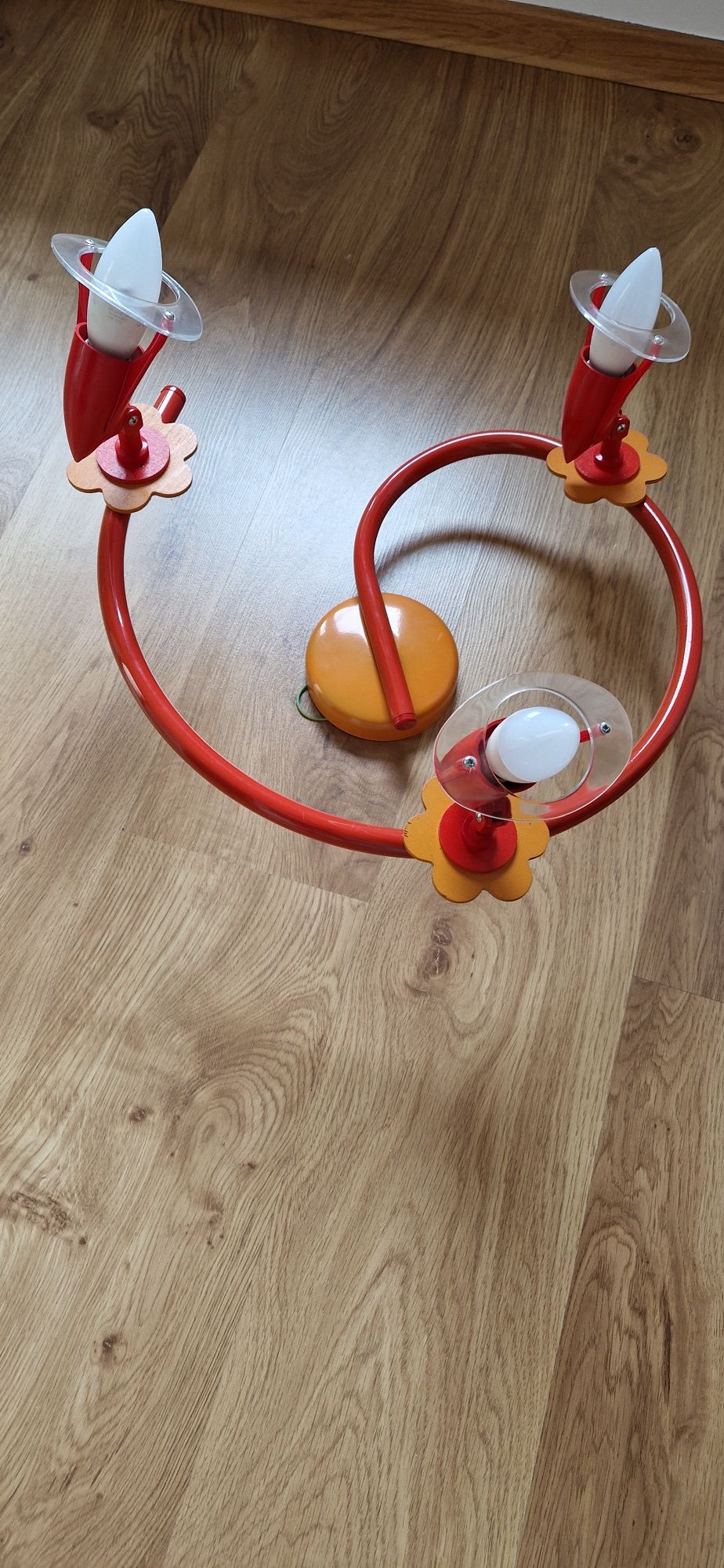 Lampa do pokoju dziecięcego
