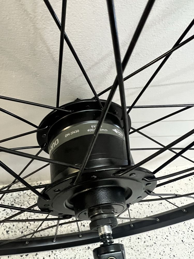 Koło 28” 700C prądnica dynamo Shimano DH-3N30 6V 3W QR