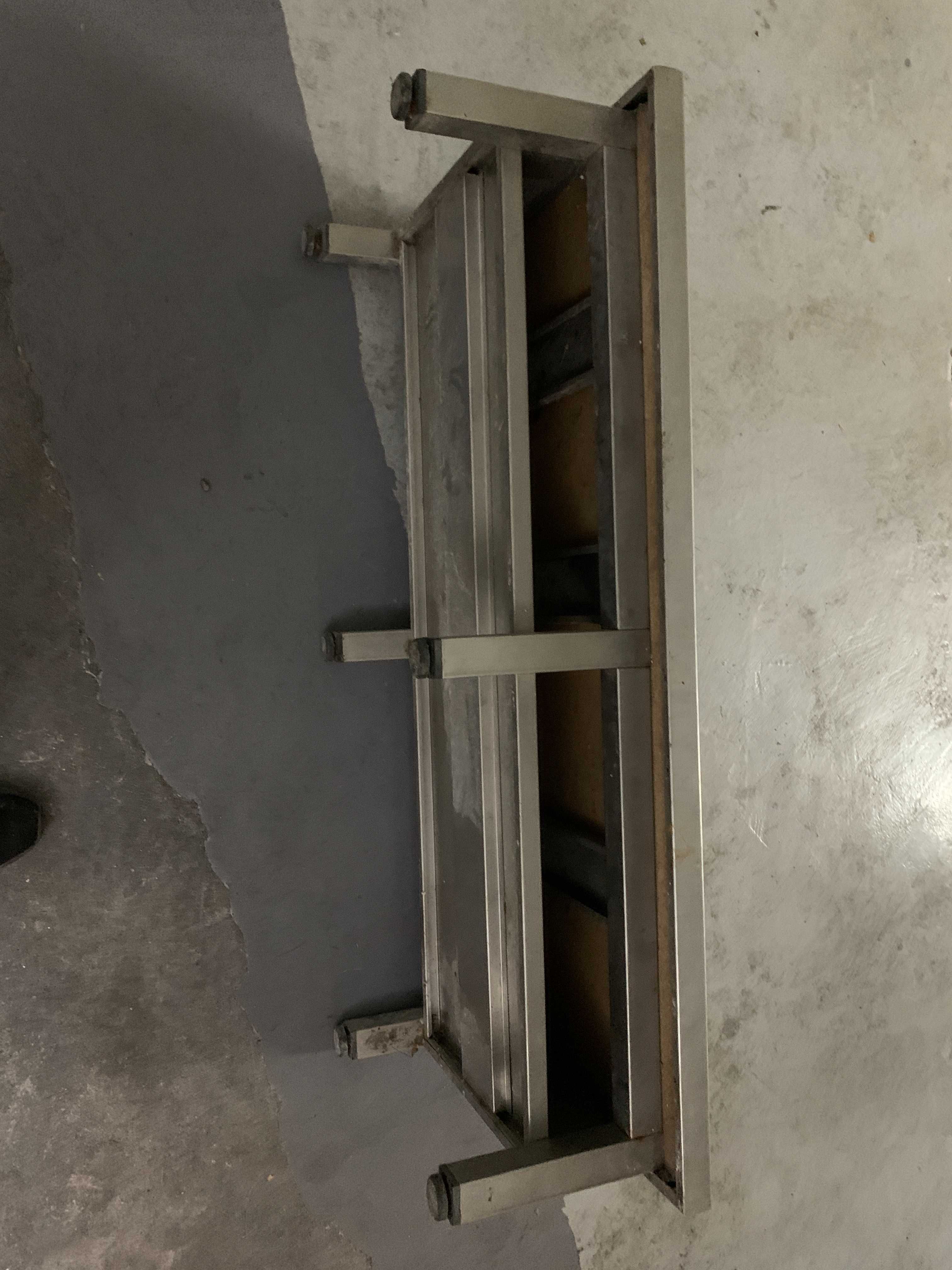 Bancada de Apoio de Inox