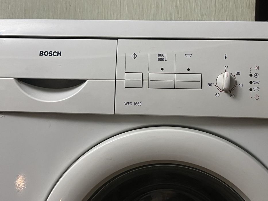 Пральна машина Bosch WFD1660