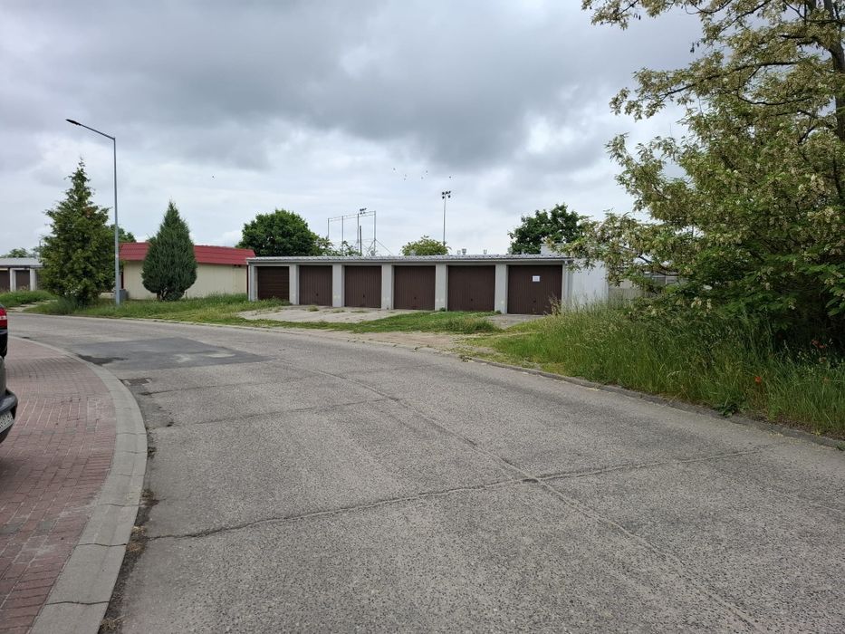 Garaż  Bema wynajmę