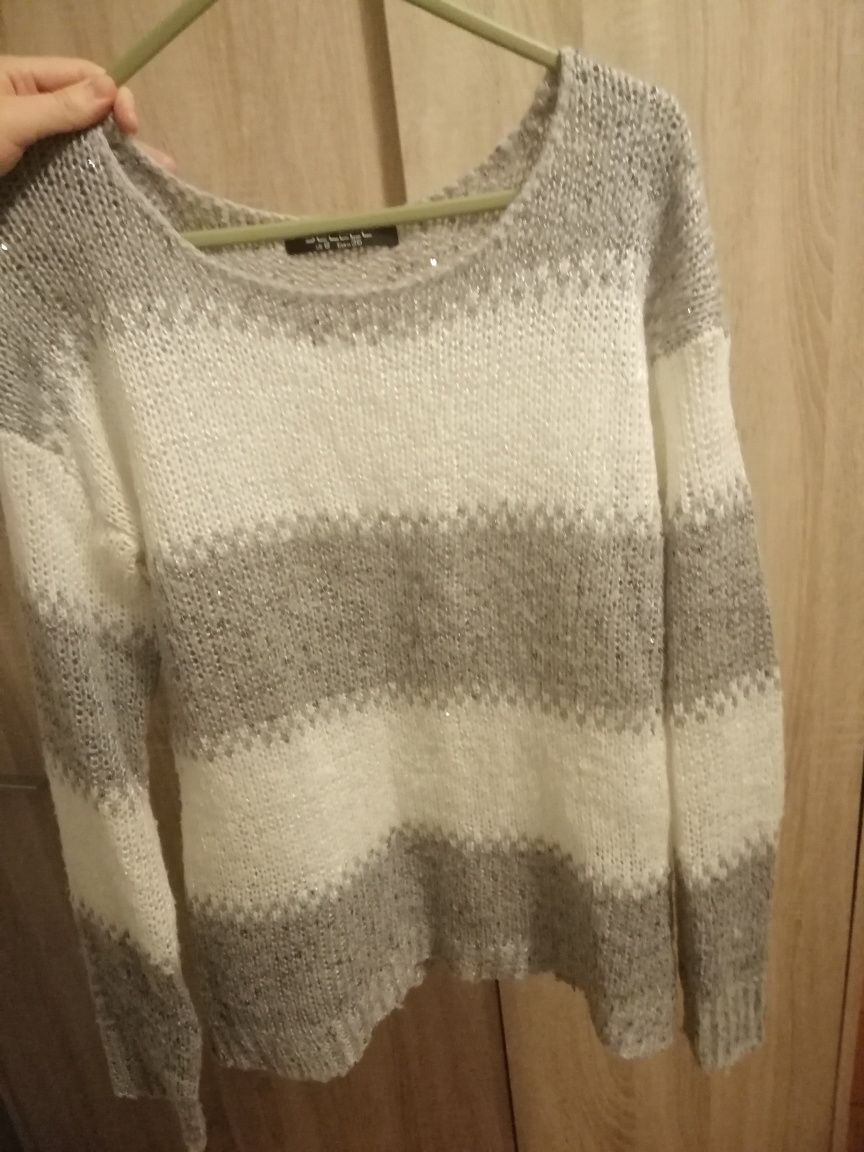 Sweterek sweter Select 36 38 M L srebrne cekiny przesylka 1 zl!