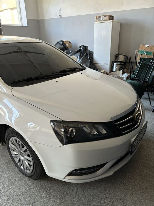 джилі емгранд 7 2017 року після дтп