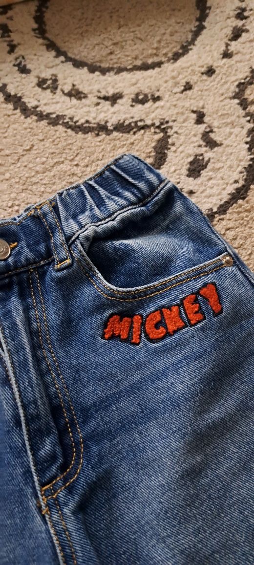 Jeansy Zara Mickey 116