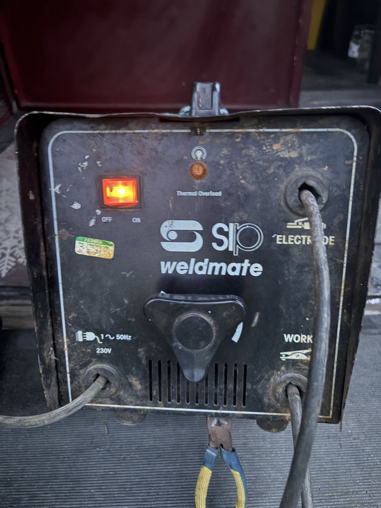 Spawarka na elektrody Weldmate