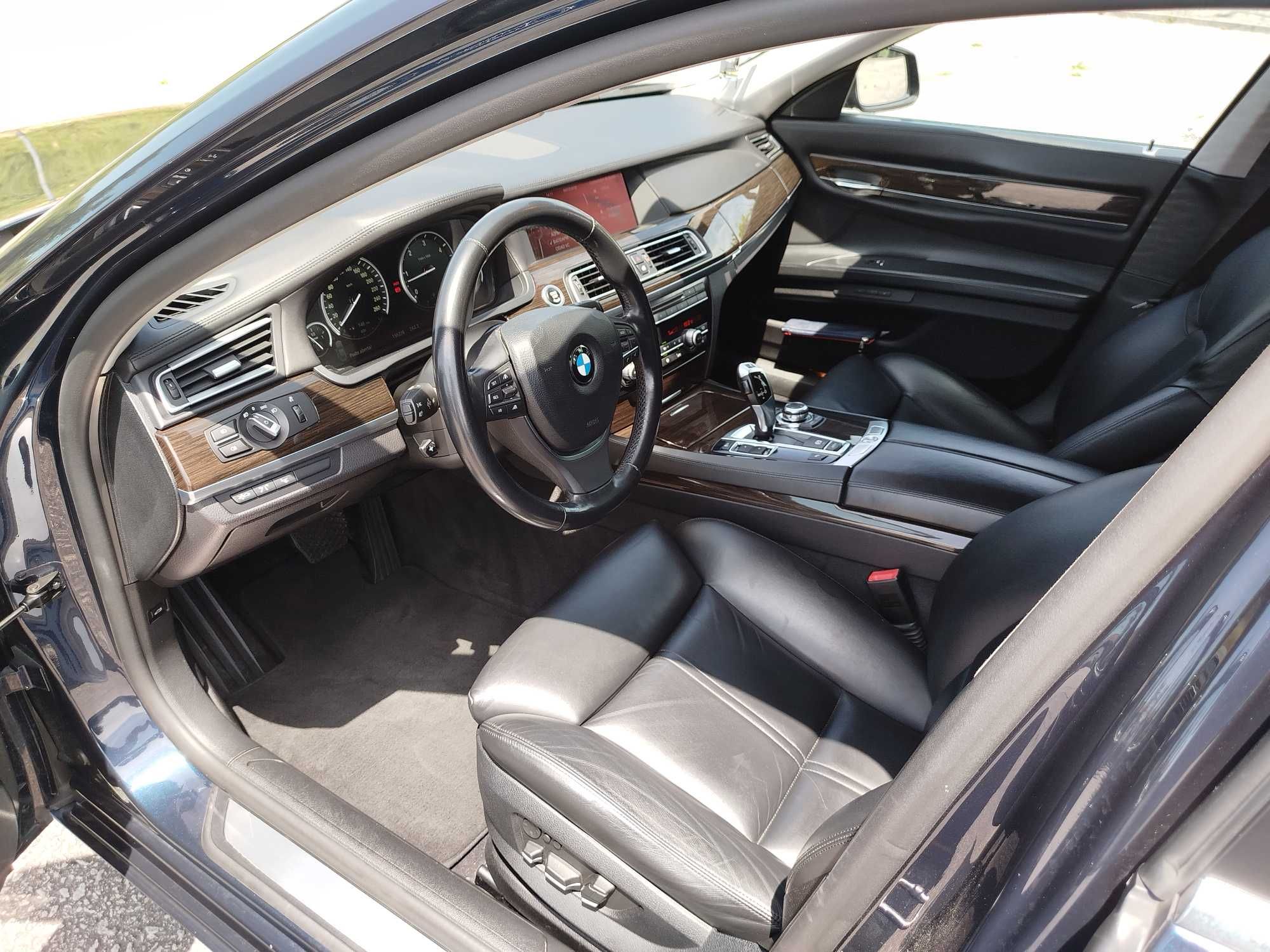 BMW 740d Full extras 2011
