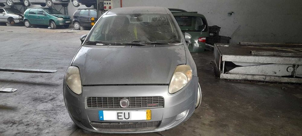 Fiat Grande Punto 1.3 CDTI de 2007 para peças