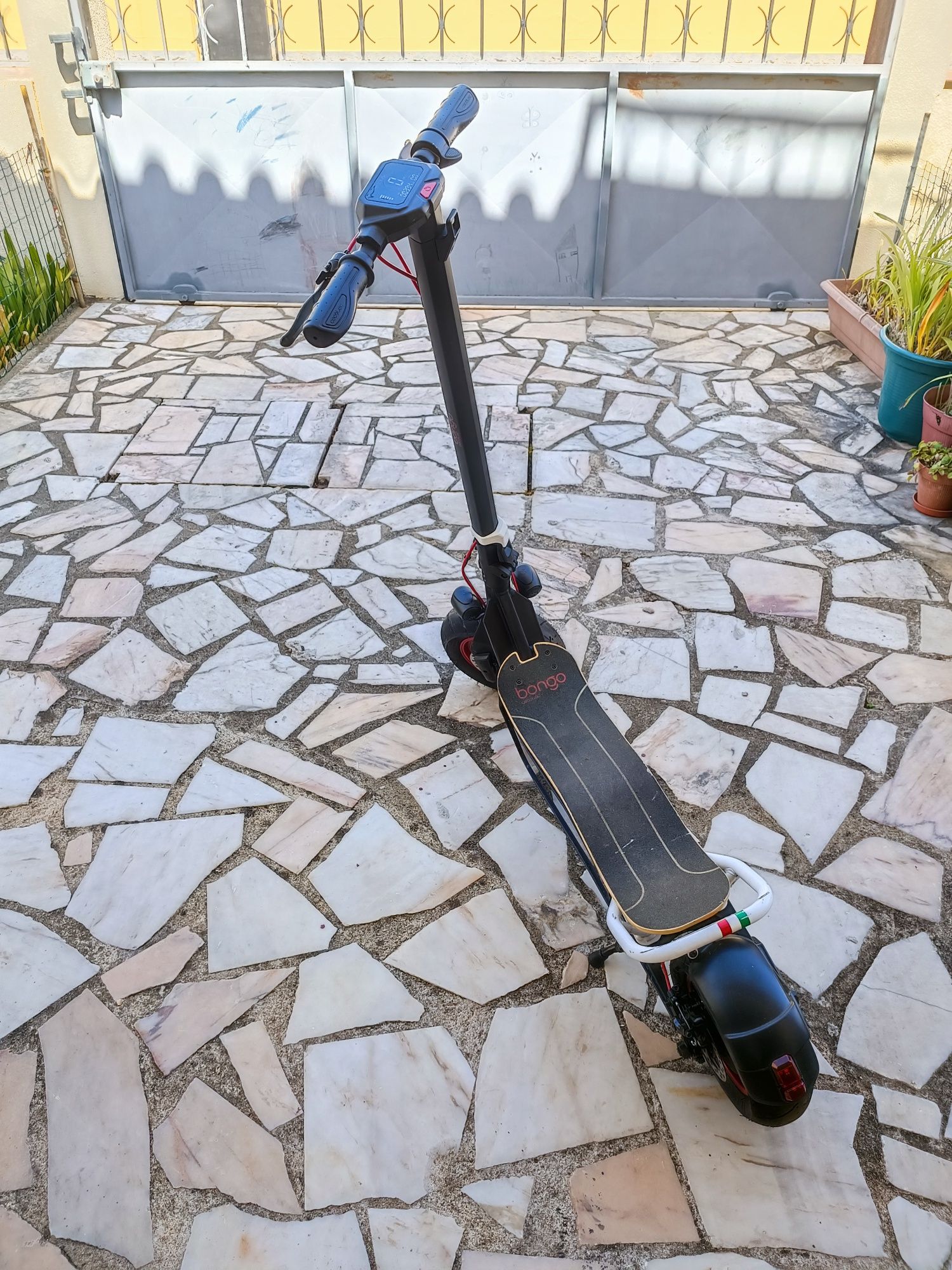 Trotinete ecotec bongo z