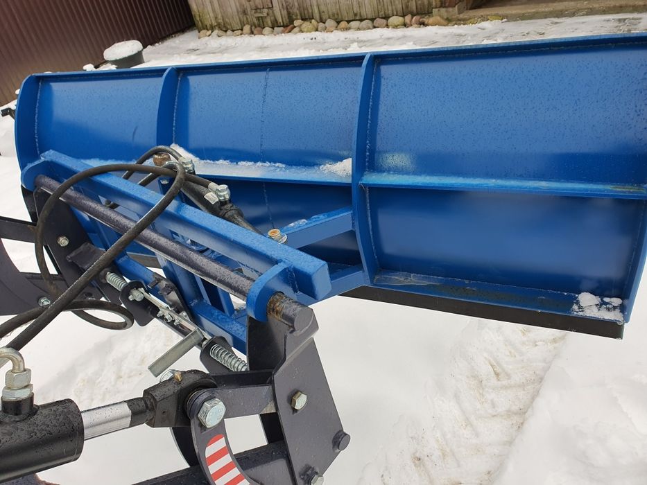 Zamienię pług do śniegu do tura