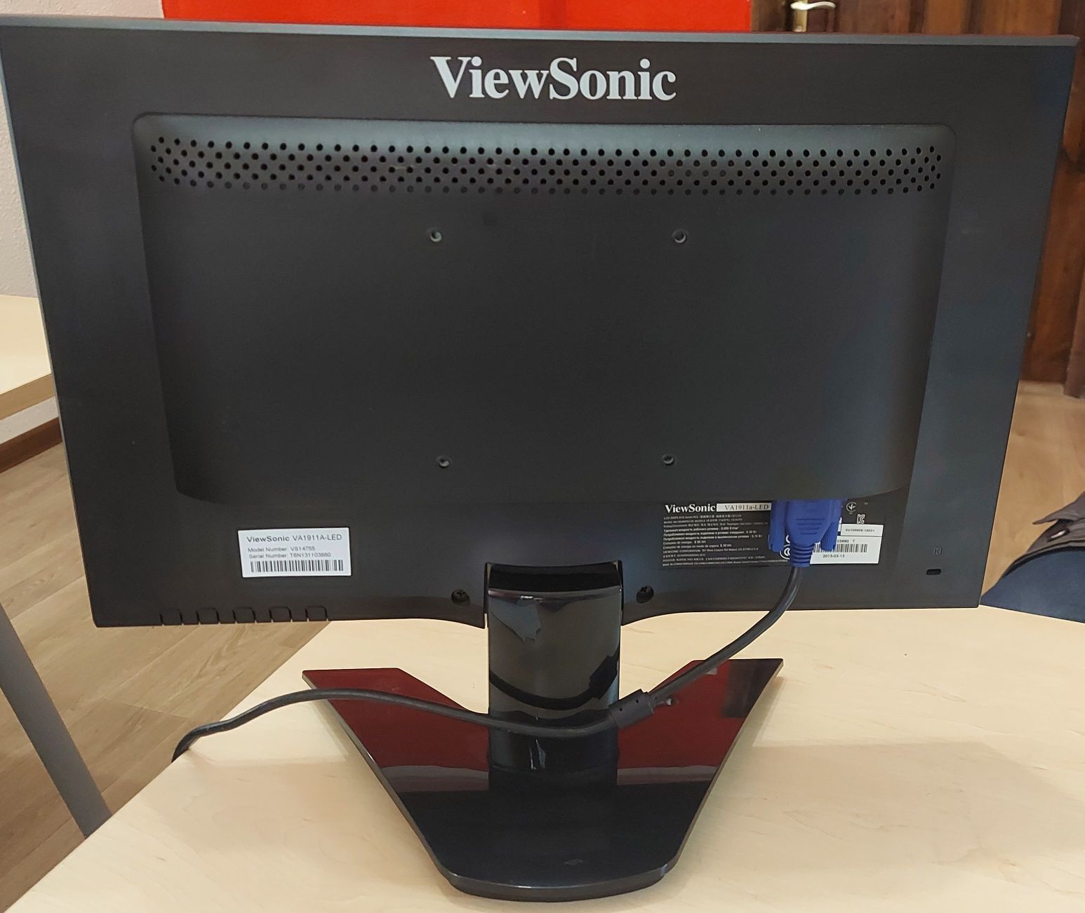 ViewSonic VA1911A-LED (16:9/VGA/LED) БУ