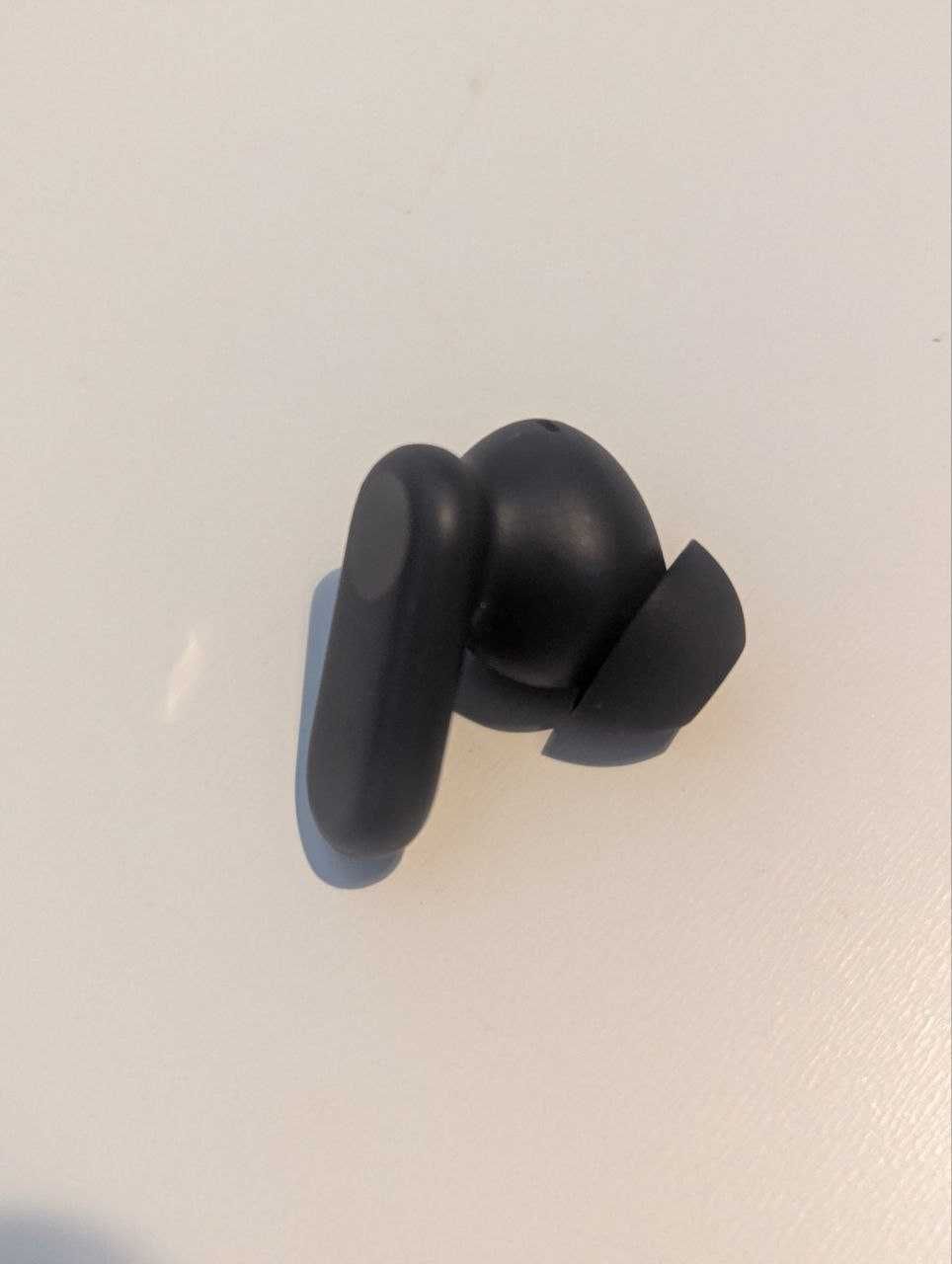 Правий навушник OPPO Enco Buds2 Pro