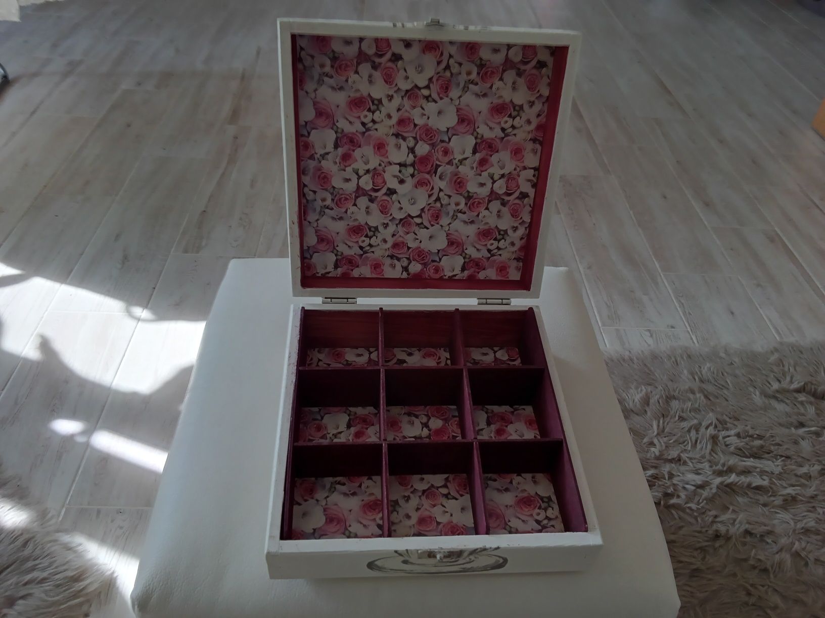 Pudełko herbaciarka decoupage na drewnie sielskie
