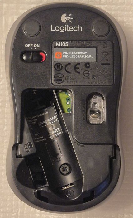 Rato sem fios Logitech M185