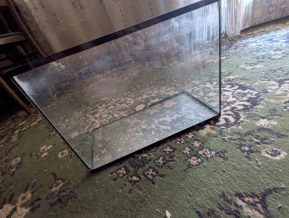 Аквариум б/у в хорошем качестве