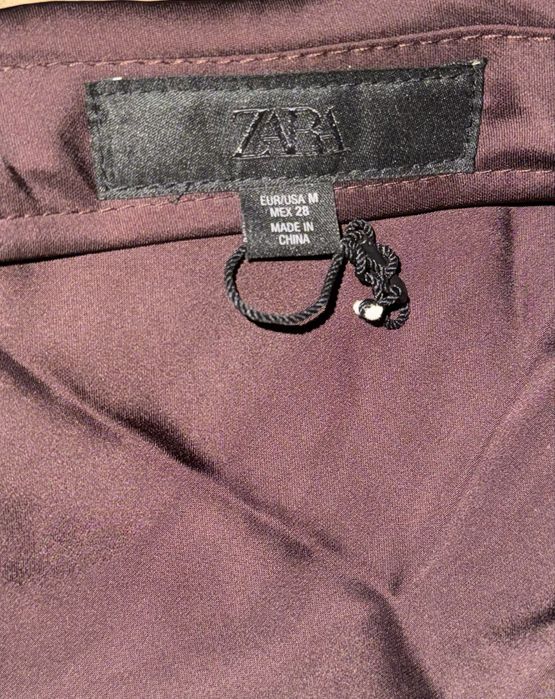 Сатинова спідниця  zara в двох кольорах