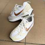 Nike białe sneakersy r. 36,5 – bardzo dobry stan