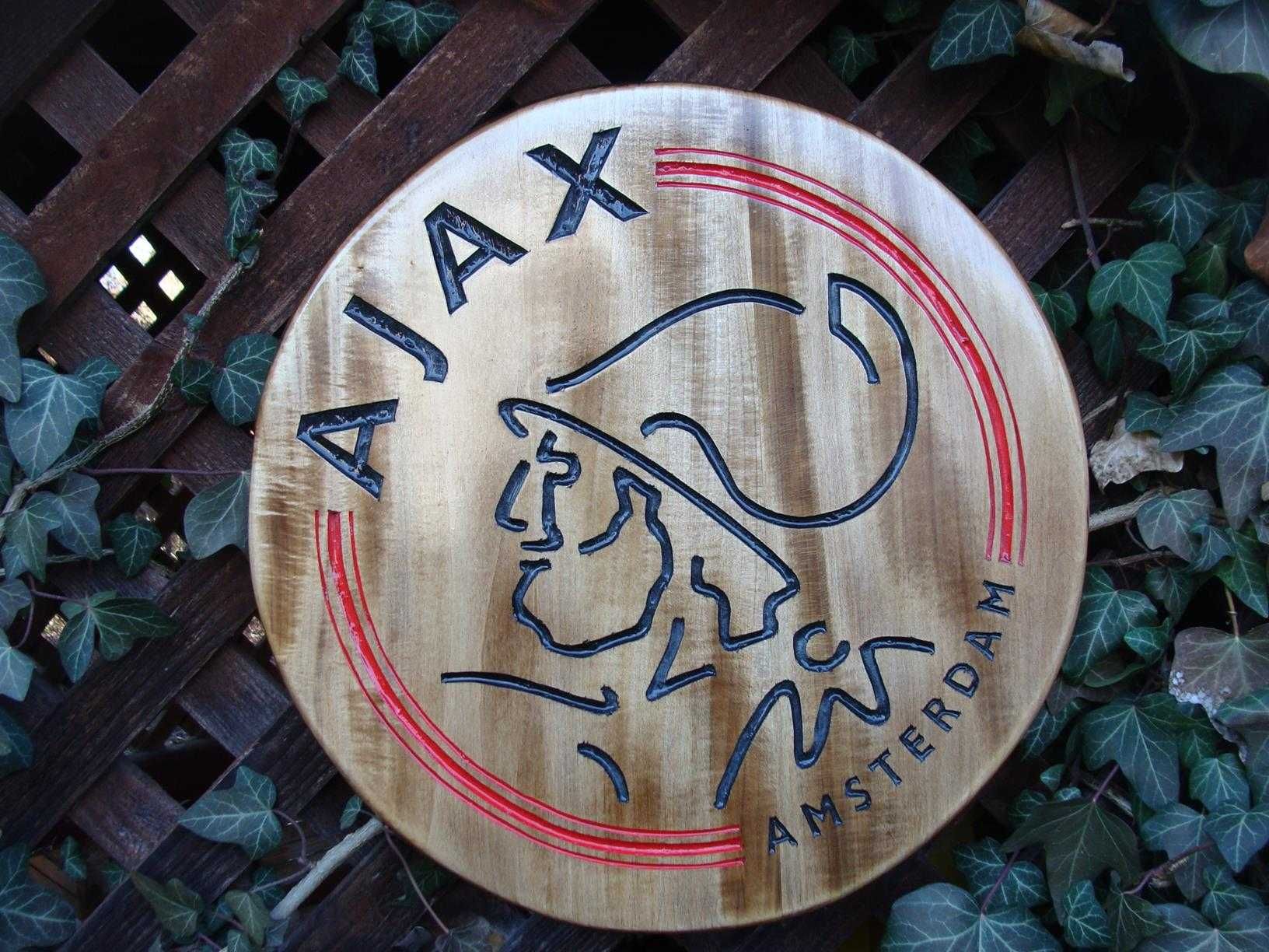 Ajax Amsterdam Ręcznie rzeźbione logo w drewnie. UNIKAT!